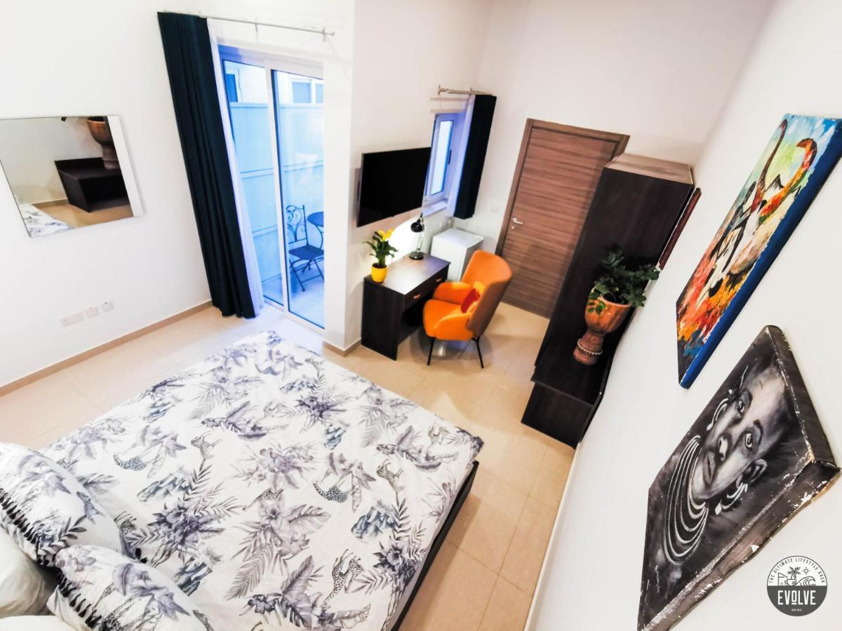 Evolve Coliving Guesthouse Sliema Exterior photo