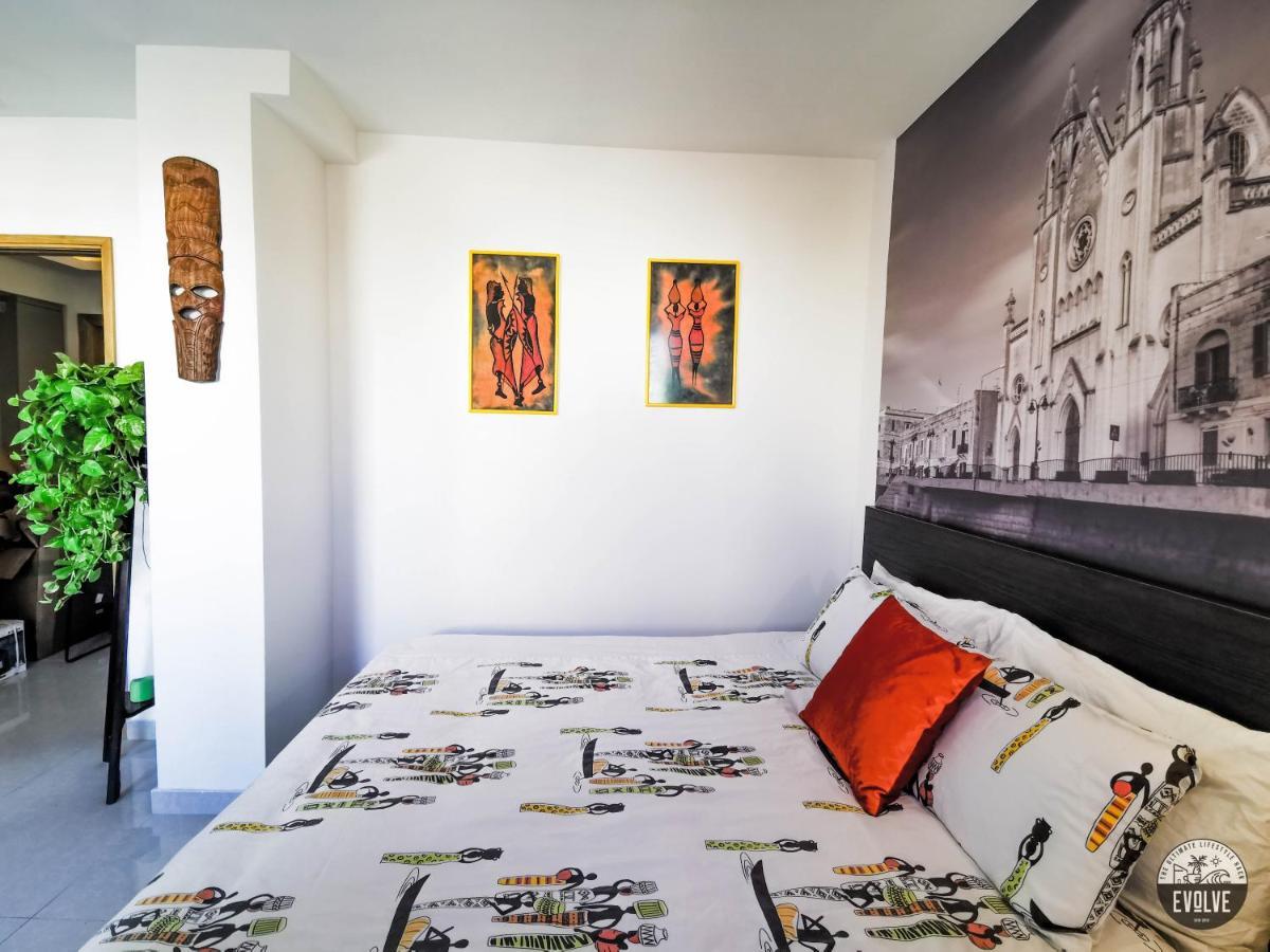 Evolve Coliving Guesthouse Sliema Exterior photo