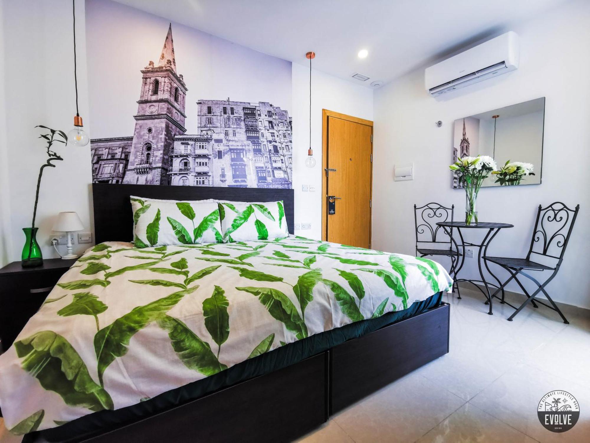 Evolve Coliving Guesthouse Sliema Room photo