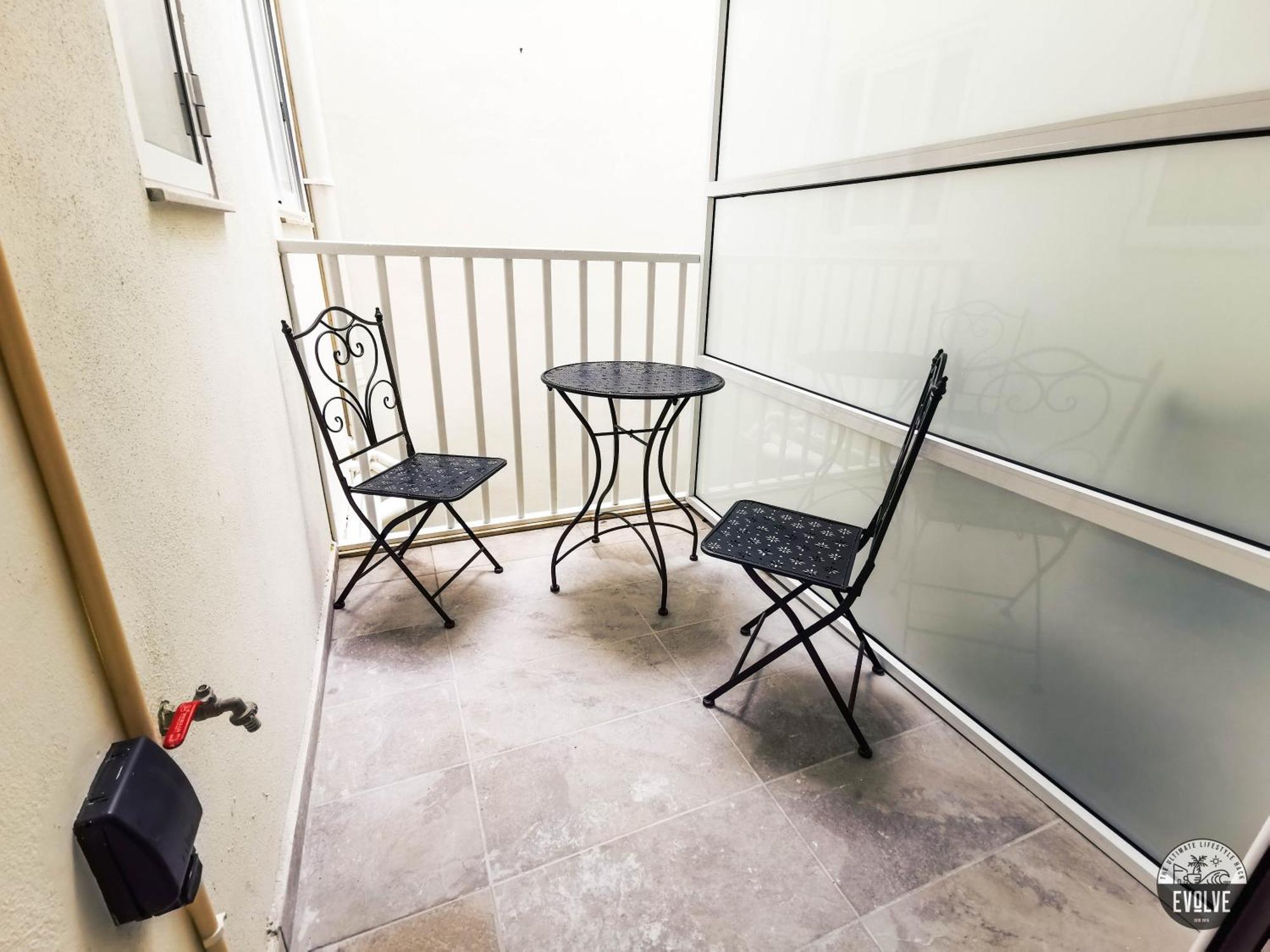 Evolve Coliving Guesthouse Sliema Room photo