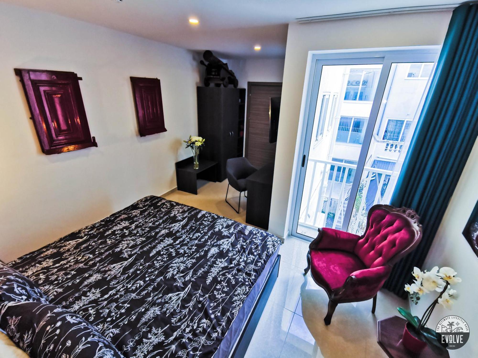 Evolve Coliving Guesthouse Sliema Room photo